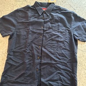 Men’s Woody’s Retro shirt. Blue. Button down. NEW. XL.